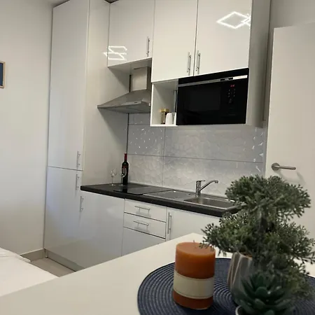 Luxury Old Town Rab Apartmán