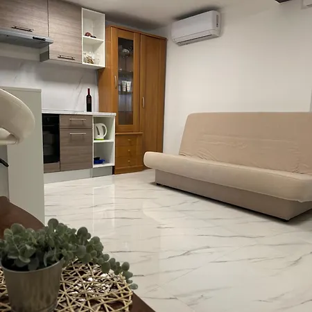 Luxury Old Town Rab 아파트 라브